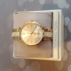 Michael Kors | Gold & Cream Woman's Watch NWOT